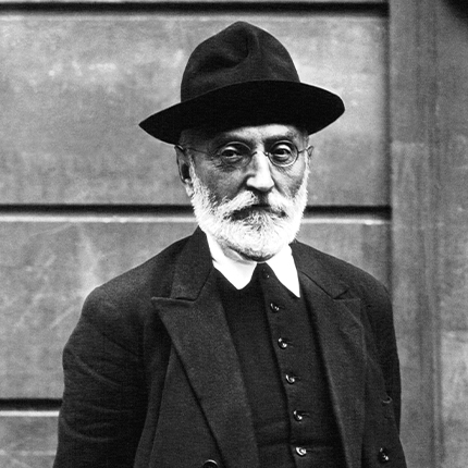  Miguel De Unamuno